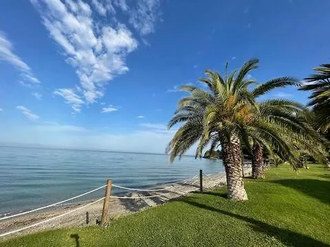 Seafront Family Apartment Ellie Skála Foúrkas 0*,  Grecja
